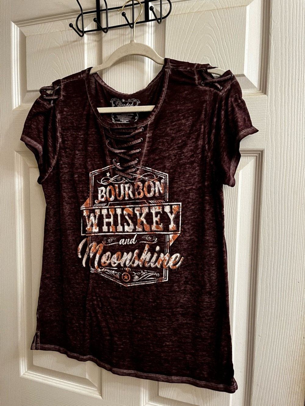 BLENDED BOURBON WHISKEY MOONSHINE TOP~M